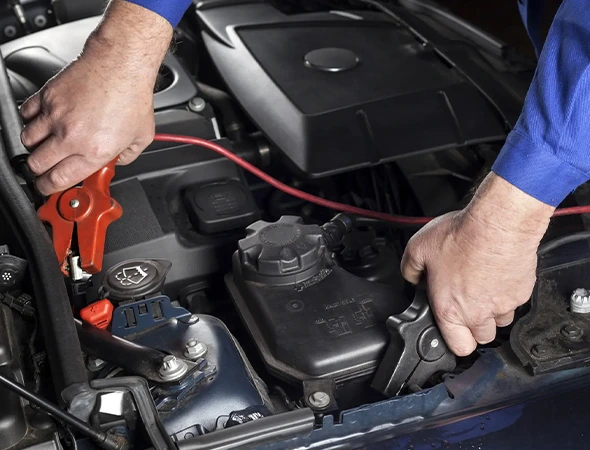 Dead Battery Jump Start in West Palm Beach FL